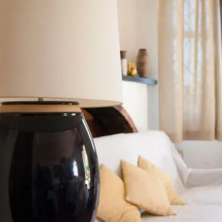 샬레 Pittulongu Chalet Sleeps 7 올비아
