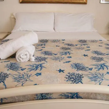 Pittulongu Chalet Sleeps 7 *