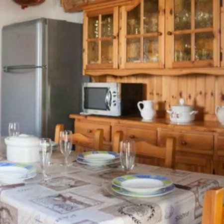 Pittulongu Chalet Sleeps 7 Chalé *