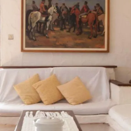 Pittulongu Chalet Sleeps 7 * Olbia